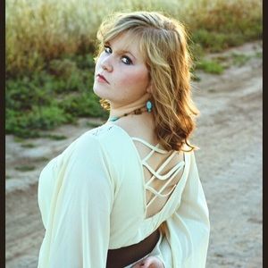 Cream flowy tunic dress